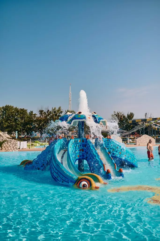 Otroški vodni park na Poletni termalni rivieri