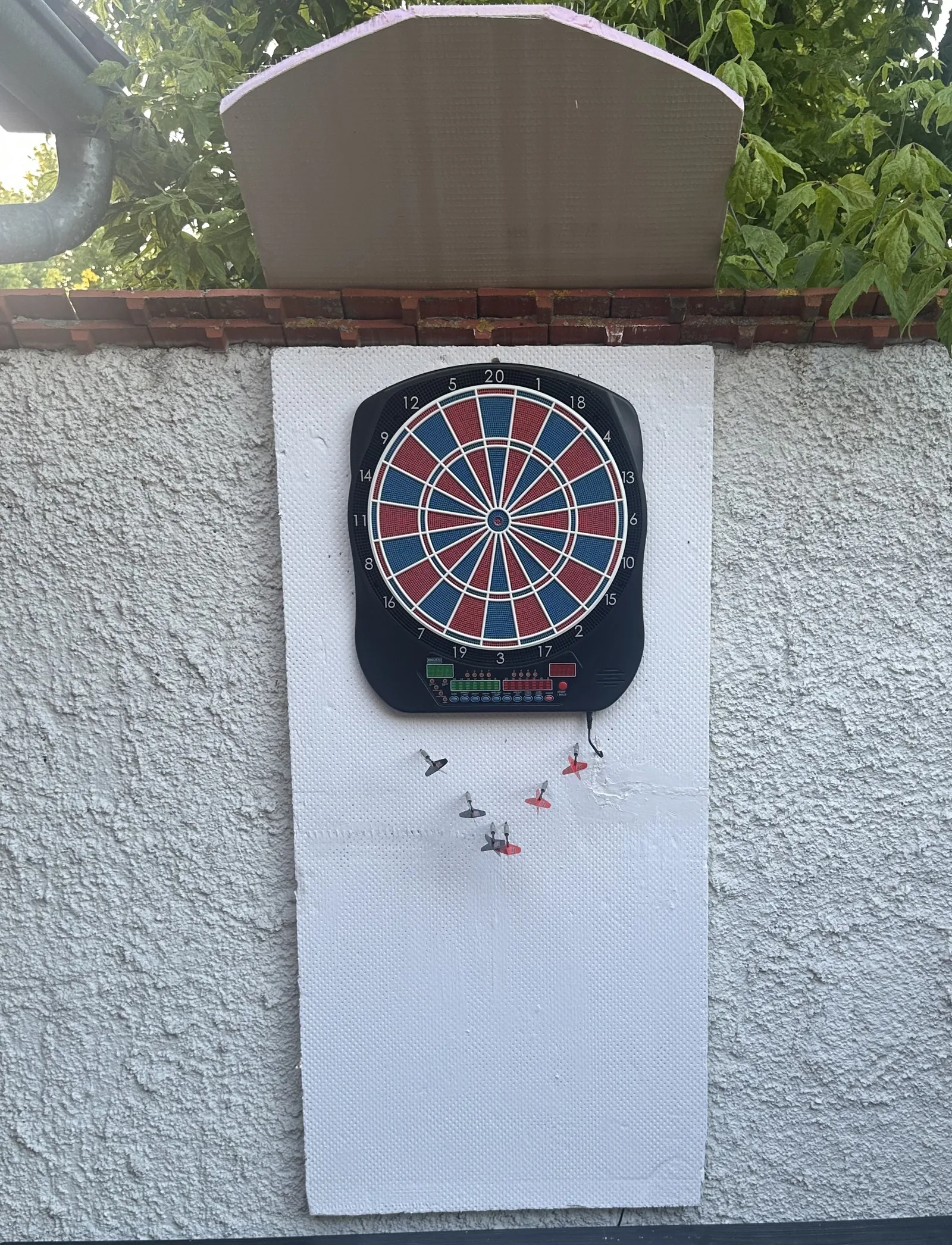 Pikado in zabava na terasi